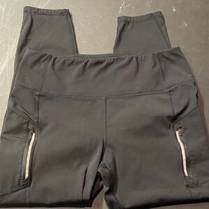 Black Women's Leggings with Zipper Pockets